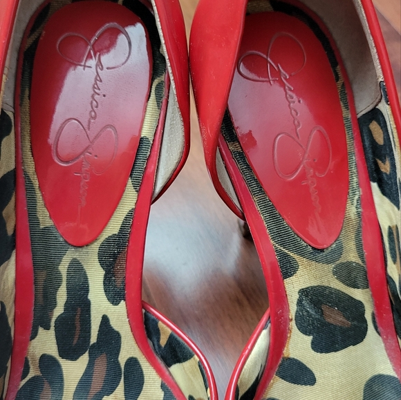 Jessica Simpson pumps - Picture 2 of 8